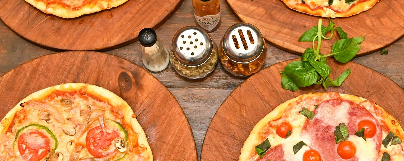 Pizza Mia cover